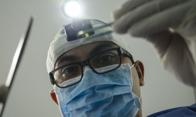 Relația dintre medic și pacient rămâne în timp o prietenie